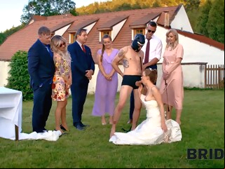 Releasing Wedding Hound hd deepthroat xxxvideo